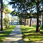Residence 5 Pini